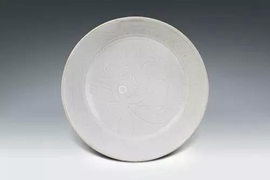 宋代定窯刻花盤(pán)